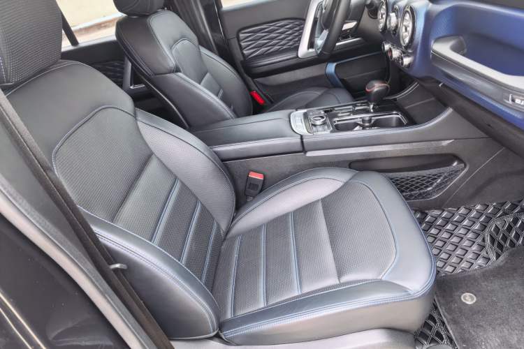 Used BAIC Off-Road BJ40 2019 PLUS 2.3T Automatic Four-Wheel Drive Flagship Edition China VI Emission Standard