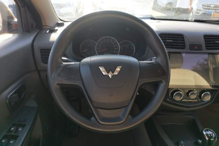 Used Wuling Hongguang 2018 1.5L Classic S Standard Model
