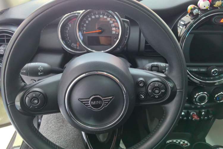 Used MINI MINI 2019 1.5T ONE Five-Door Edition