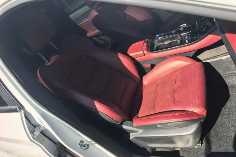 Used JETOUR X70 2021 Zhuge 1.6T DCT Junshi 5-seater