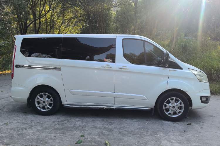 Used Ford Tourneo Custom 2017 2.0T Automatic Elite Edition