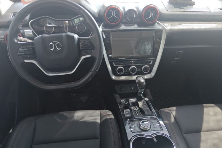 Used BAIC Off-Road BJ20 2016 1.5T CVT Luxury Model
