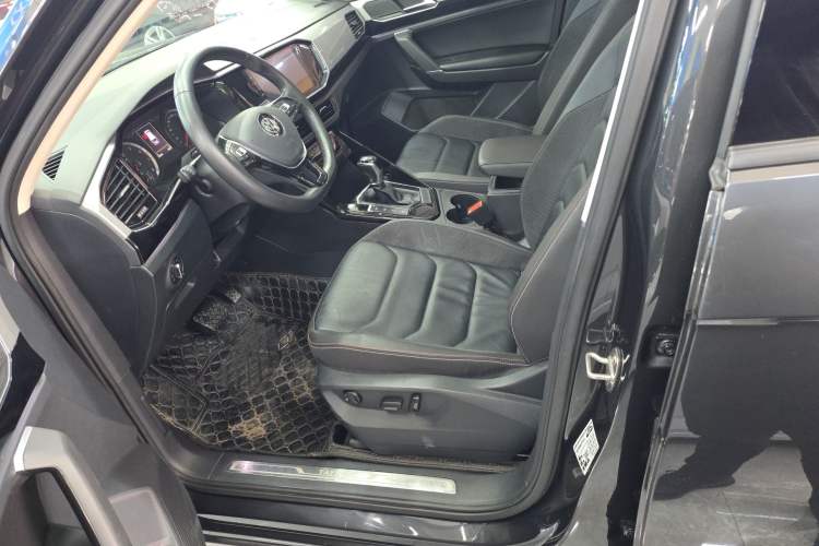 Used Volkswagen Tayron 2020 330TSI Two-Wheel Drive Luxury Smart Connectivity Version