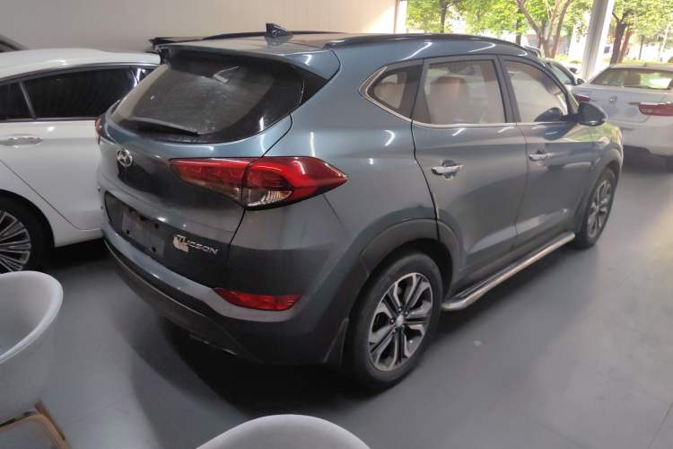 Used Hyundai Tucson 2015 1.6T Dual-Clutch Two-Wheel-Drive Leading Model