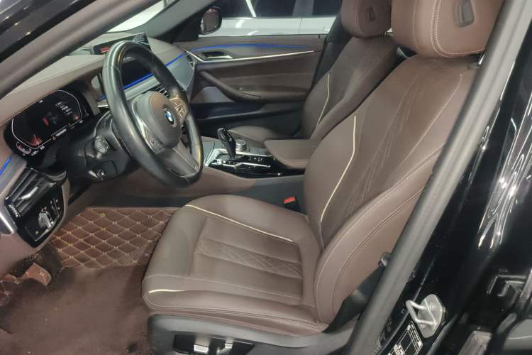 Used BMW 5 Series 2022 Second Facelift 530Li Leading Edition M Sport Package