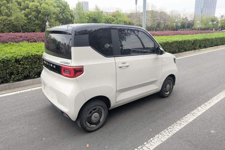 Used Wuling Hongguang MINIEV 2022 Macaron Premium Model – Lithium Iron Phosphate Exterior 6