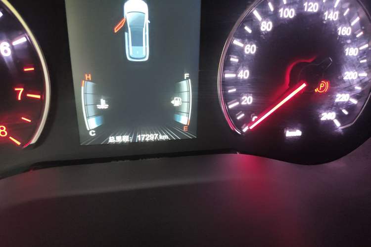 Used BYD Song MAX 2019 1.5T Automatic SmartConnect ZhiLian RuiDong Edition with 6 Seats China VI Standard