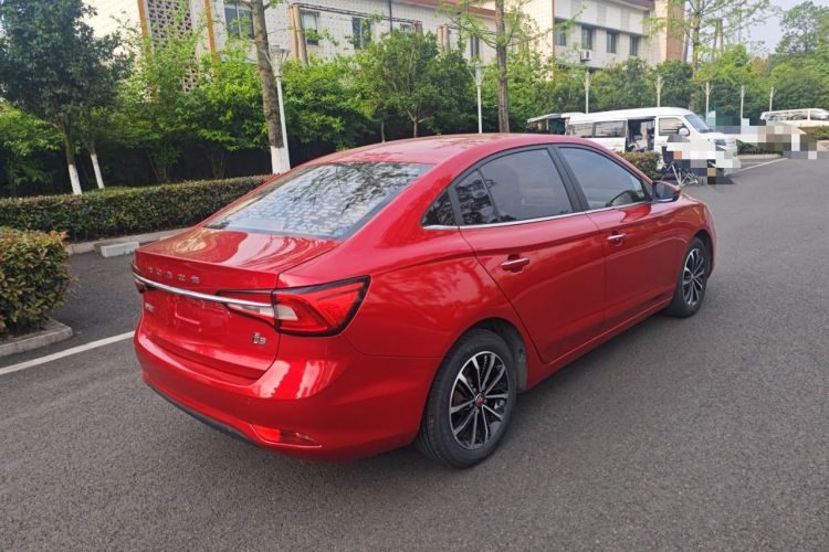 Used Roewe i5 2020 1.5L Manual 4G Connect Leehao Flagship Edition Rear Right 45 Deg