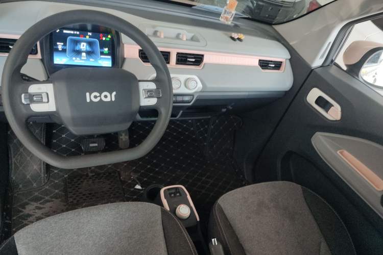 Used Chery New Energy QQ Ice Cream 2022 170km Sundae Phosphate Lithium-Ion