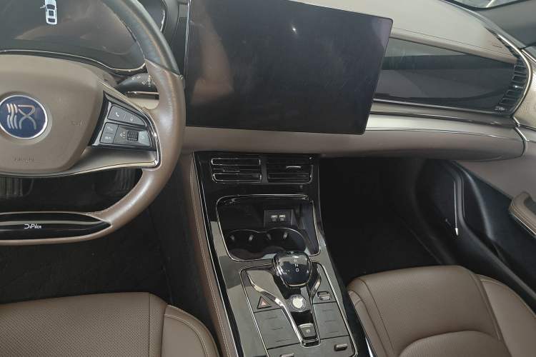 Used BYD Han 2020 DM Four-Wheel Drive Performance Edition Luxury Model