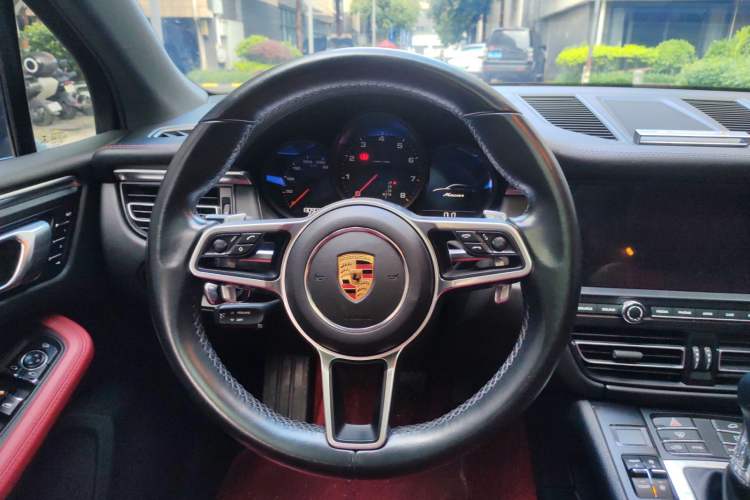 Used Porsche Macan 2020 Macan 2.0T Steering Wheel