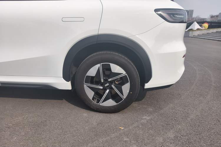 Used Geely Galaxy E5 2024 440km Launch Edition
