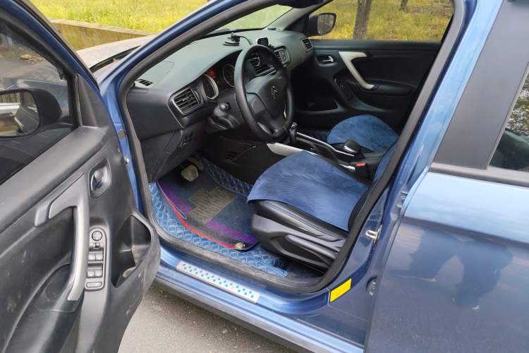 Used Citroen C3-XR 2015 1.6L Automatic Fashion Model