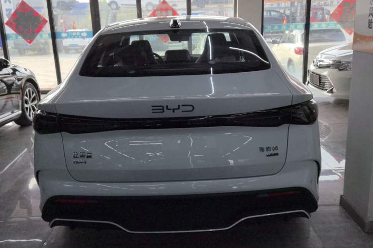 Used BYD Seal 06 New Energy 2025 DM-i Smart Drive 80KM Luxury Model
