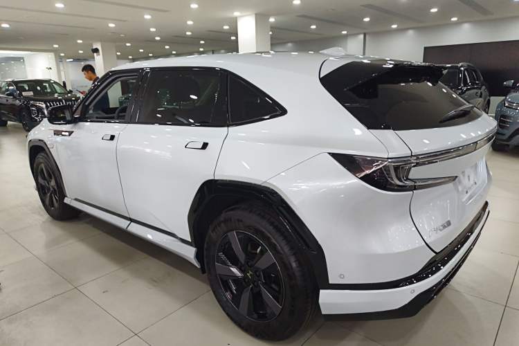 Used Honda P7 2025 Rear-Drive Long-Range Pro