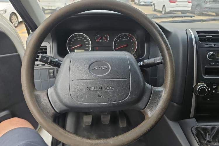 Used Jinbei Grace 2016 2.0L Express Utility Model
