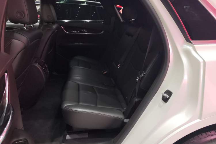 Used Cadillac XT5 2020 28T Luxury Version
