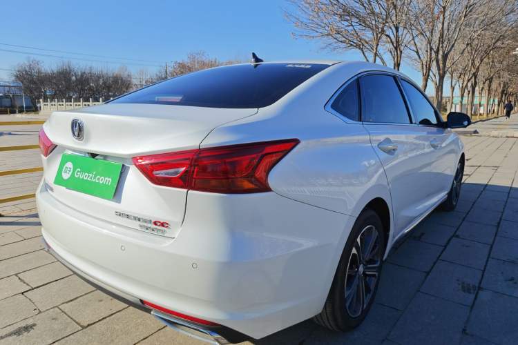 Used Changan Ruicheng CC 2022 Blue Whale Edition 1.5T DCT Luxury Model