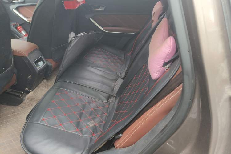 Used FAW Senya R9 2018 1.2T Automatic Luxury Smart Edition