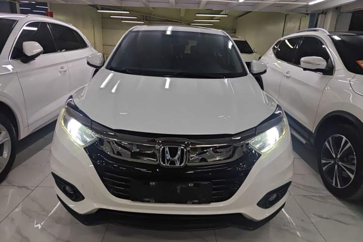 Used Honda Vezel 2020 1.5L CVT Elite Edition Exterior 4