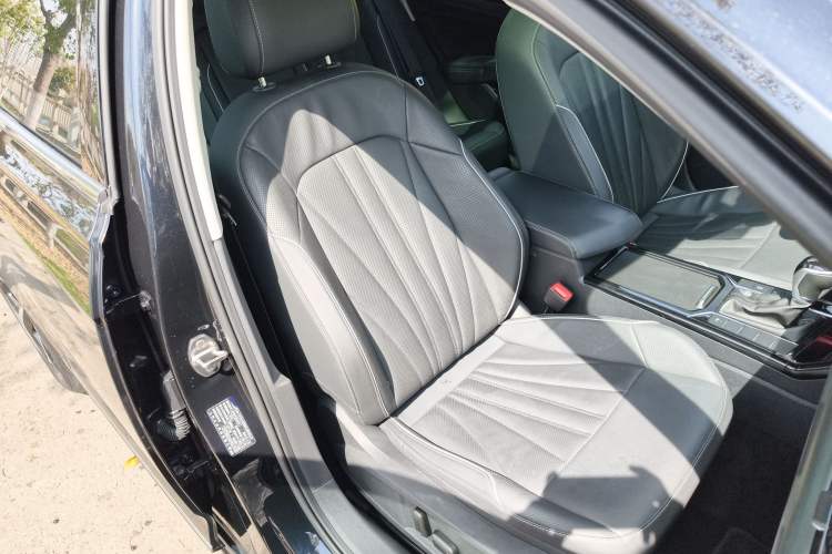 Used Volkswagen Passat 2024 330TSI Starry Elite Edition
