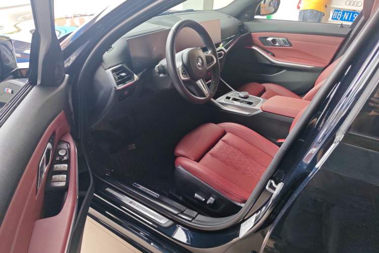 Used BMW 3 Series 2023 325i M Sport Night Edition Package
