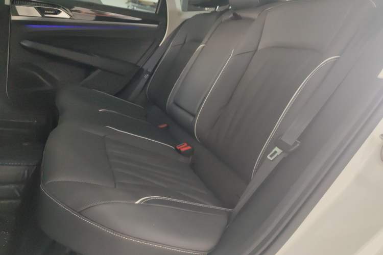 Used Volkswagen Passat New Energy 2022 430 PHEV Hybrid Luxury Edition