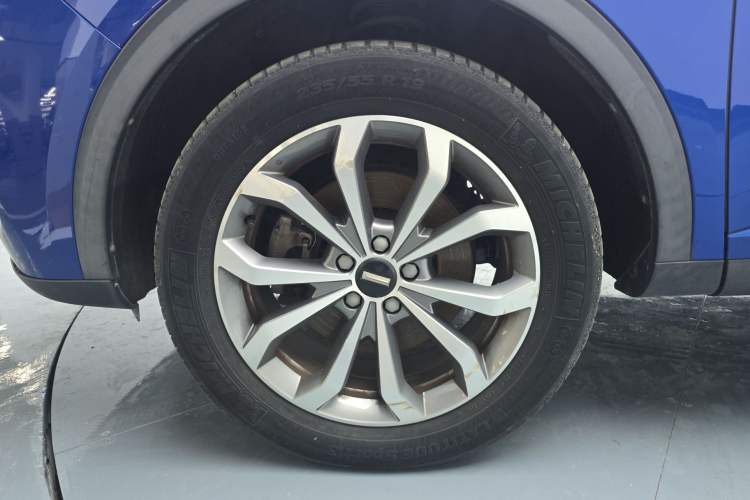 Used Wey VV6 2020 2.0T Two-Wheel Drive Smart Enjoyment+