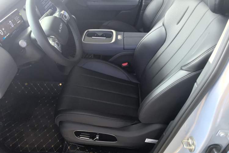 Used AION UT 2025 420 Intelligent Luxury Edition
