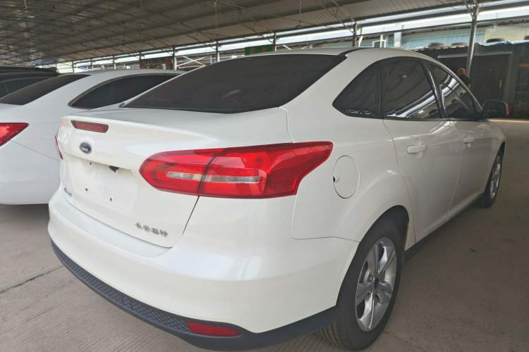 Used Ford Focus 2015 Sedan 1.6L Automatic Comfort Model