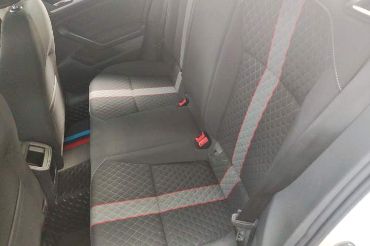 Used Volkswagen Lamando 2019 230TSI DSG Fashion Edition China V Standard