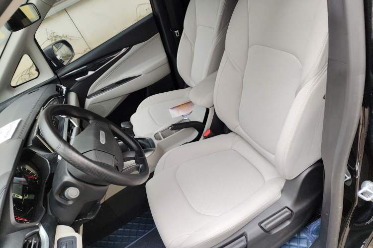 Used SAIC MAXUS G50 2024 1.5T Manual Comfort A Trim