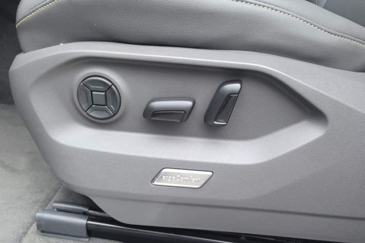 Used Volkswagen Touareg 2022 3.0 TSI Prestige Edition Classic Sport Package
