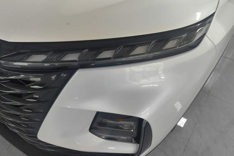 Used Roewe RX5 eMAX 2022 1.5T PHEV Fearless Deluxe Edition