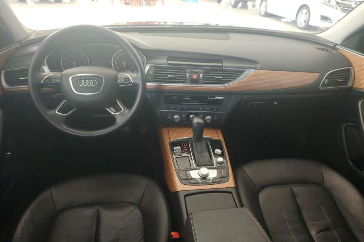 Used Audi A6L 2018 30th Anniversary Edition 35 TFSI Fashion Model