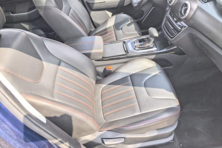 Used BAIC Beijing X5 2019 1.5T CVT Elite Version China VI
