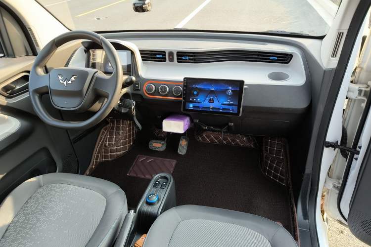 Used Wuling Hongguang MINIEV 2020 Enjoyment Model Lithium Iron Phosphate