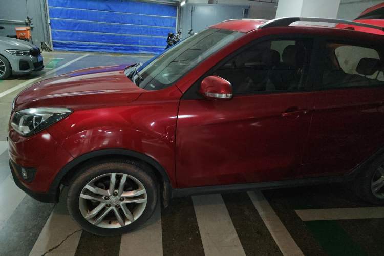 Used CHANGAN CS35 2017 1.6L Manual Luxury Model
