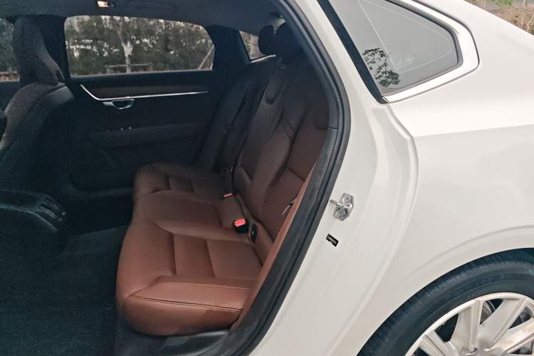 Used Volvo S90 2020 T5 Zhiyi Luxury Edition Left Rear Seat