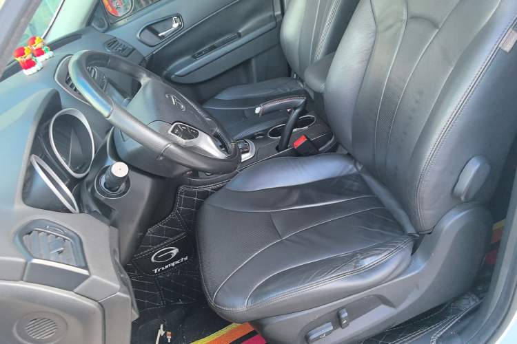 Used GAC Trumpchi GS5 2013 1.8T Automatic Two-Wheel Drive Elite Edition
