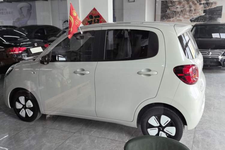 Used Wuling Hongguang MINIEV 2025 Four-Door Version Advanced Edition
