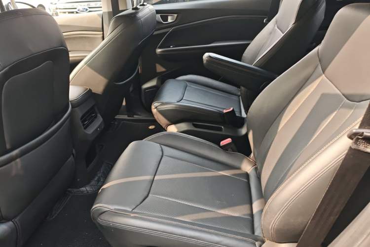 Used Wuling Jiachen 2022 1.5T CVT Smart Luxury Version