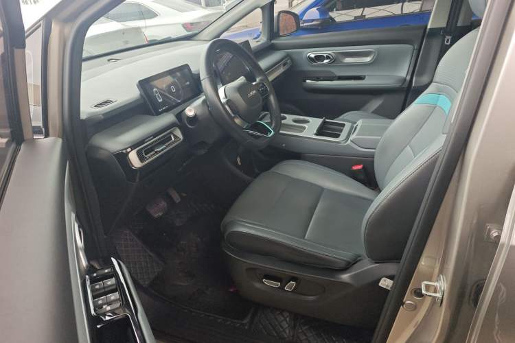 Used AION Y 2022 Plus 70 Smart Edition
