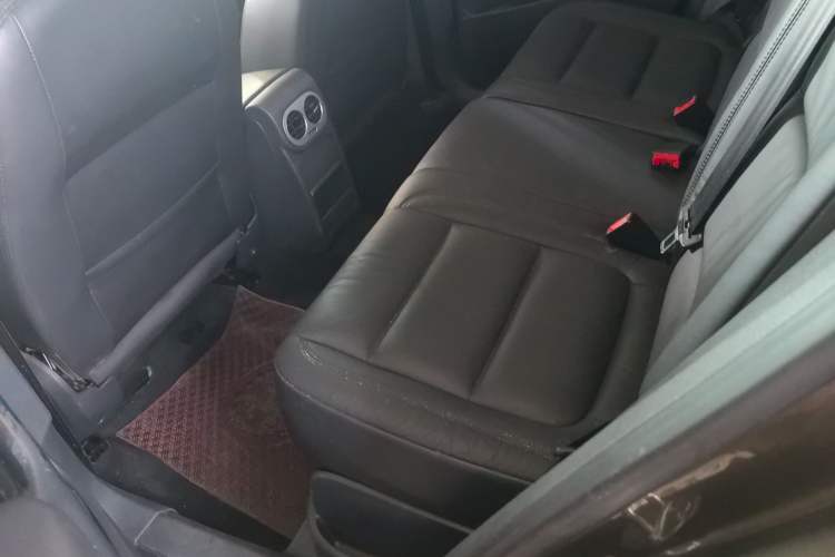 Used Volkswagen Tiguan L 2013 1.8 TSI Automatic Two-Wheel Drive Comfort Edition