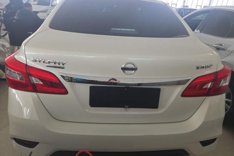 Used Nissan Sylphy 2022 Classic 1.6XE CVT Comfort Edition Exterior 4