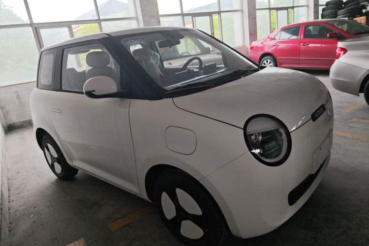 Used Changan Lumin 2025 205 km Xiangqin Version
