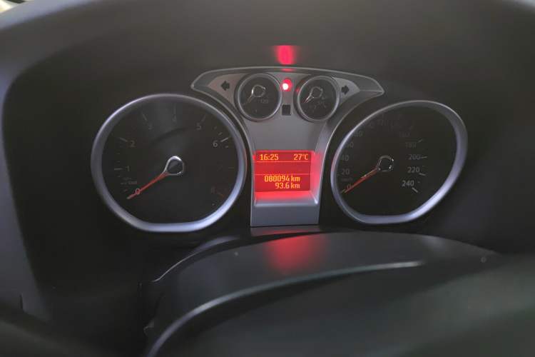 Used Ford Focus 2013 Hatchback Classic 1.8L Automatic Base Model