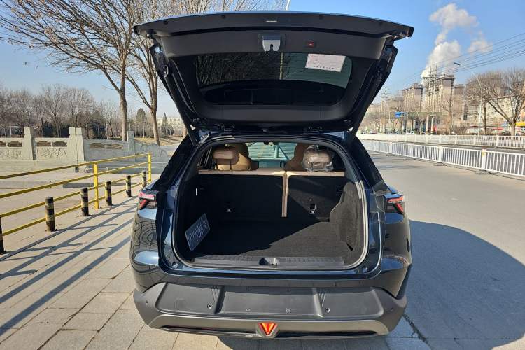 Used ARCFOX Alpha T5 2025 520 PRO
