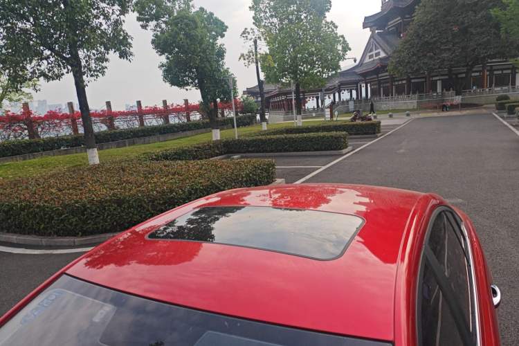 Used Roewe i5 2020 1.5L Manual 4G Connect Leehao Flagship Edition Exterior 6