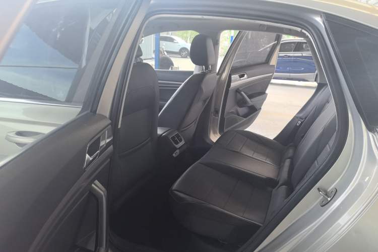 Used Volkswagen Lavida 2019 1.5L Automatic Comfort Edition China VI Standard
